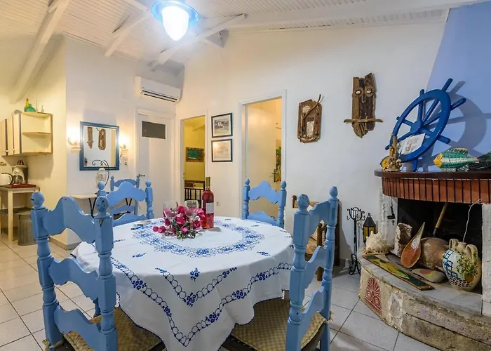 Tatil Evi The Blue House Seaside Retreat - Fully Equipped *