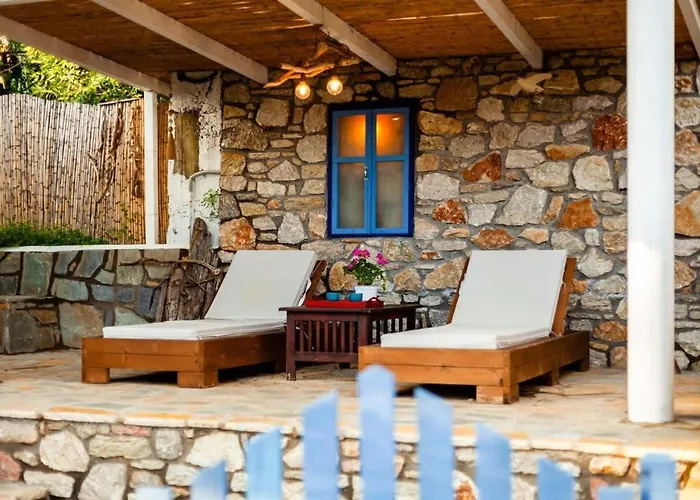 The Blue House Seaside Retreat - Fully Equipped 別荘 *